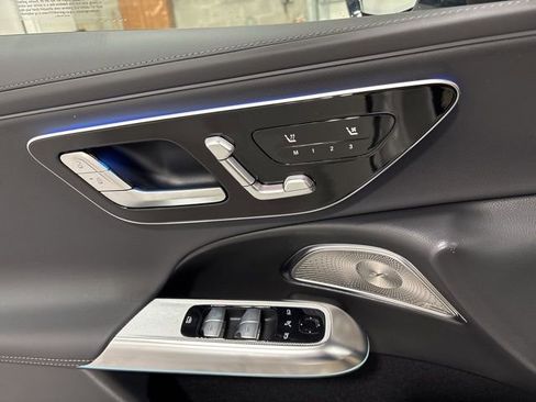 New 2025 Mercedes-Benz E 350 4MATIC Sedan image 23