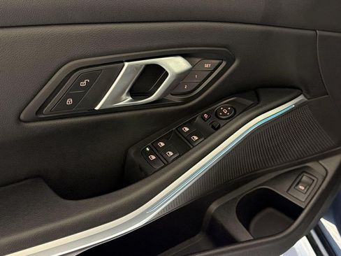 Used 2025 BMW 330i Sedan RWD image 26