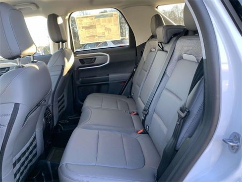 New 2025 Ford Bronco Sport Badlands image 9