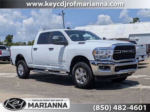 Used 2024 RAM 2500 Big Horn AWD/4WD image 1
