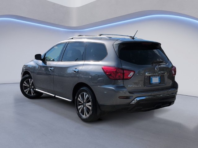 Used 2018 Nissan Pathfinder SV FWD image 9