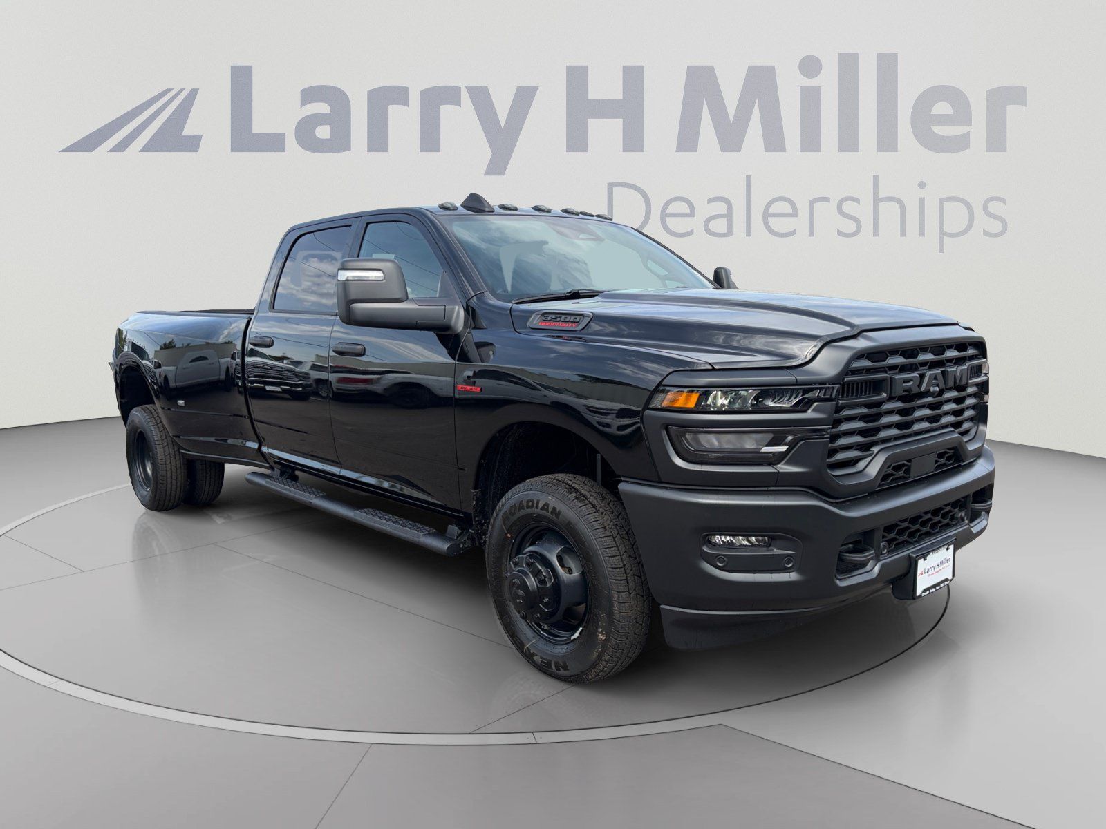 New 2027 RAM 3500 Tradesman AWD/4WD image 7