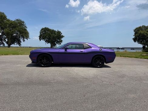 Used 2018 Dodge Challenger SXT w/ Blacktop Package RWD image 2