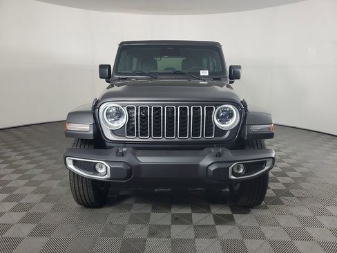 New 2025 Jeep Wrangler Sahara image 9