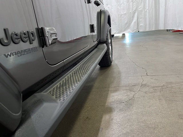 Used 2019 Jeep Wrangler Unlimited Sport w/ Technology Group AWD/4WD image 23