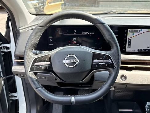 Used 2023 Nissan Ariya FWD image 19