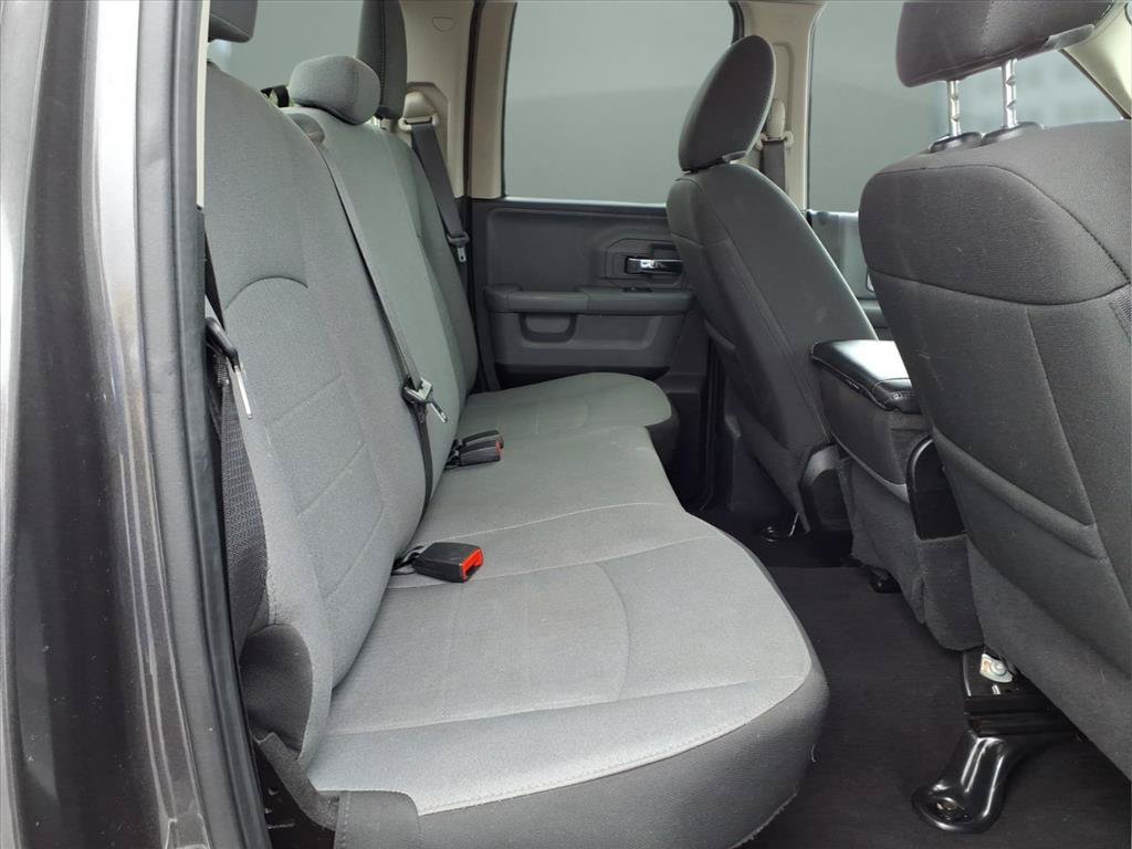 Used 2024 RAM 1500 Classic SLT AWD/4WD image 29
