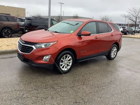 Used 2020 Chevrolet Equinox LT image 1