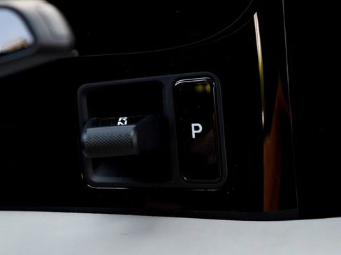 Used 2020 Porsche Taycan 4S image 55