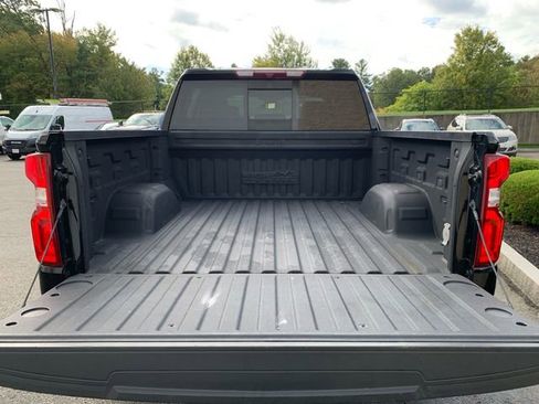 Used 2022 Chevrolet Silverado 1500 High Country image 13