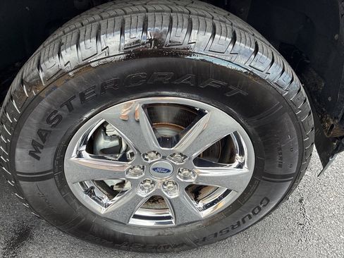 Used 2018 Ford F150 XLT w/ Equipment Group 302A Luxury image 28