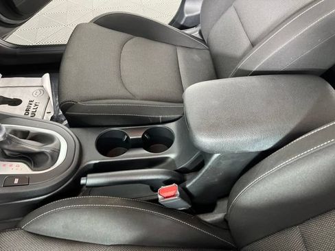 Used 2023 Kia Forte LXS FWD image 28