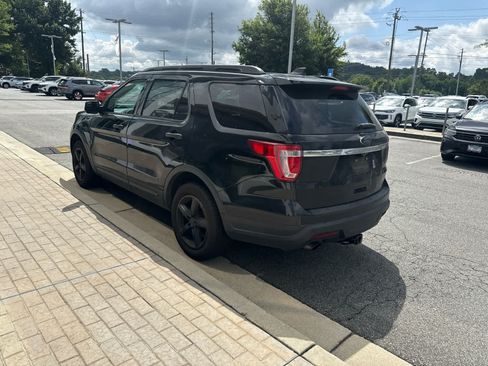 Used 2018 Ford Explorer FWD image 9