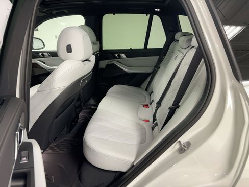 New 2026 BMW X5 sDrive40i w/ Premium Package image 14
