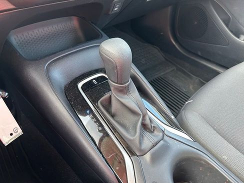 Certified 2025 Toyota Corolla LE image 26