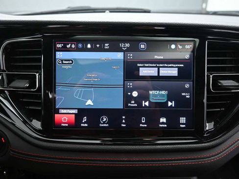 Used 2023 Dodge Durango GT image 15