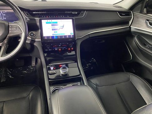 Used 2021 Jeep Grand Cherokee L Limited image 26