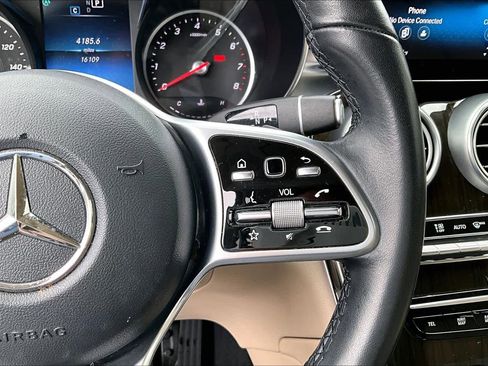 Certified 2022 Mercedes-Benz GLC 300 GLC 300 w/ Premium Package Lite image 24