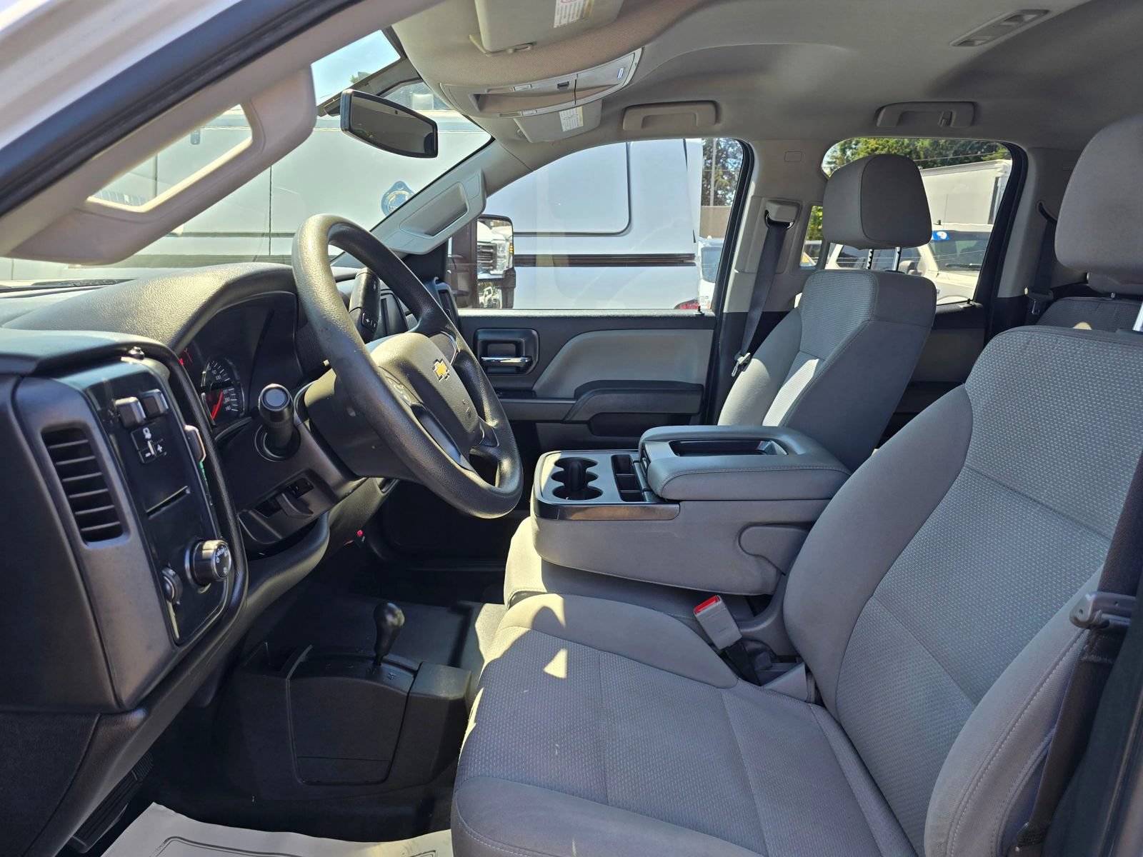 Used 2019 Chevrolet Silverado 2500 W/T AWD/4WD image 21