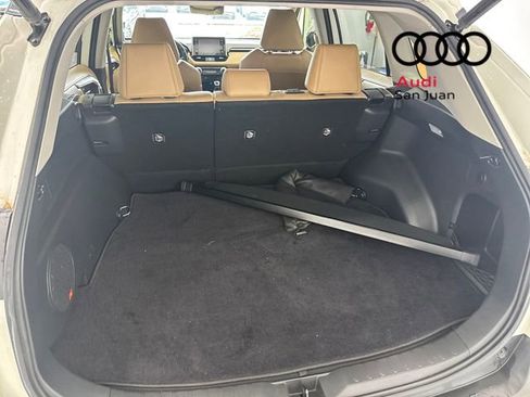 Used 2020 Toyota RAV4 Limited image 14