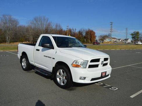 Used 2011 RAM 1500 Express image 36