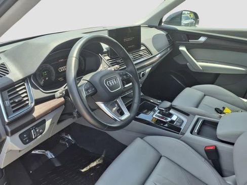 Used 2022 Audi Q5 e Premium image 16