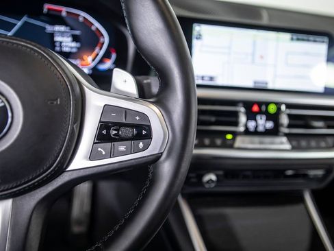 Used 2022 BMW 330i Sedan w/ M Sport Package image 39