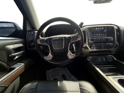 Used 2017 GMC Sierra 1500 Denali w/ Denali Ultimate Package AWD/4WD image 13