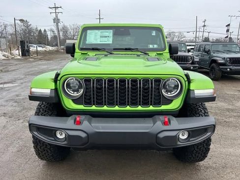 New 2025 Jeep Wrangler Rubicon AWD/4WD image 8