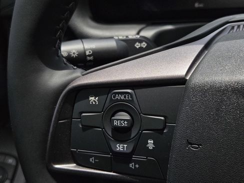 New 2027 Nissan Sentra SV w/ Floor Mat Package FWD image 24