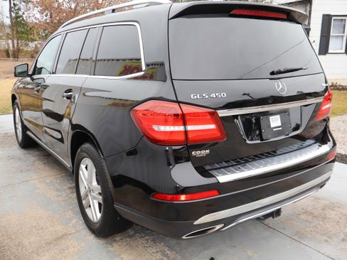 Used 2018 Mercedes-Benz GLS 450 4MATIC image 8