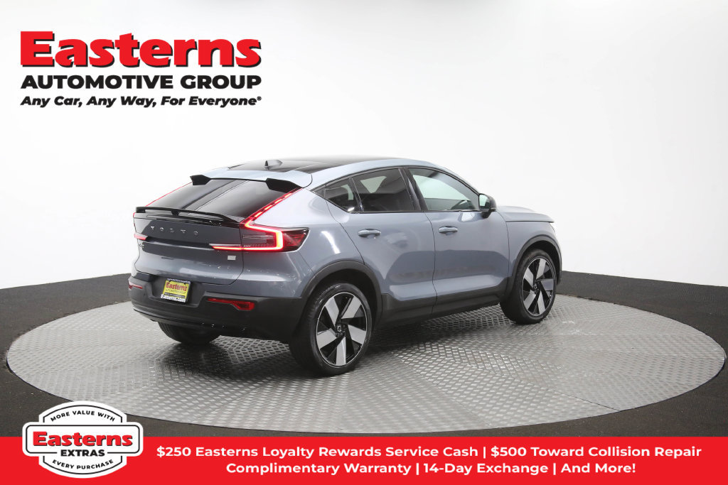 Used 2023 Volvo C40 P8 Recharge Ultimate AWD/4WD image 42