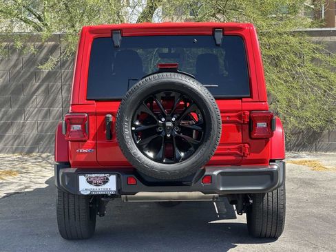 Used 2021 Jeep Wrangler Unlimited Sahara w/ Cold Weather Group AWD/4WD image 7