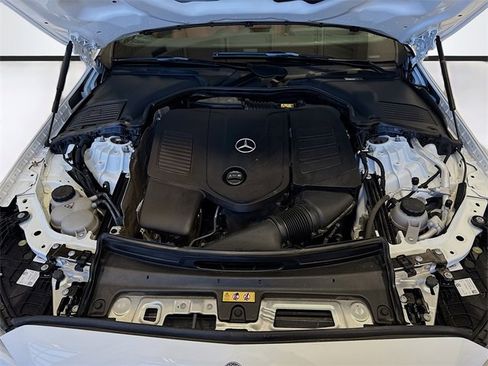 Certified 2023 Mercedes-Benz C 300 4MATIC Sedan image 31