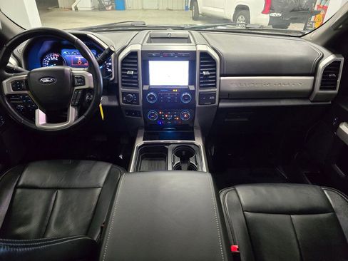 Used 2021 Ford F250 Lariat image 41