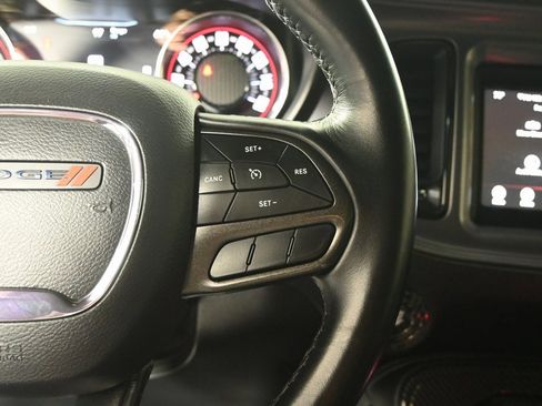 Used 2023 Dodge Challenger GT image 33