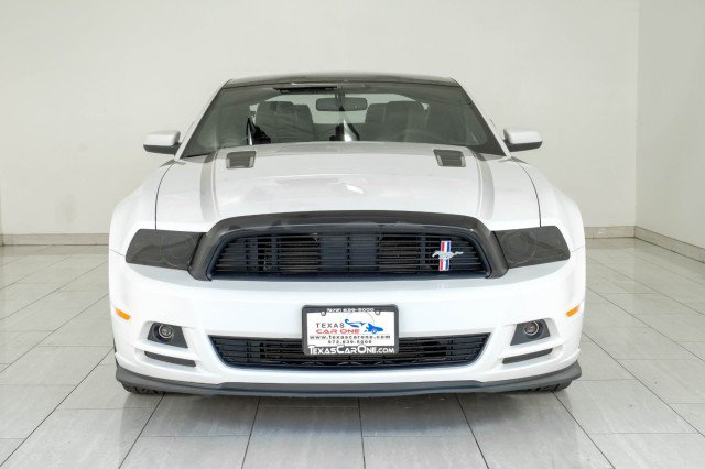 Used 2014 Ford Mustang GT Premium w/ Electronics Package RWD image 3