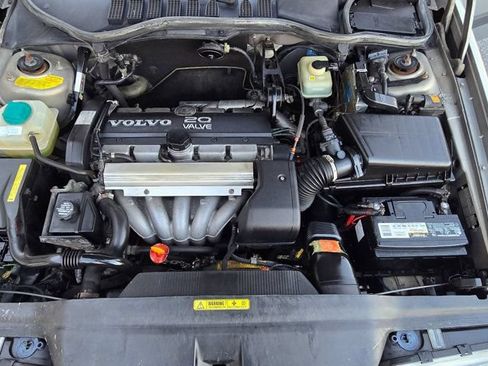 Used 1995 Volvo 850 GLT FWD image 26