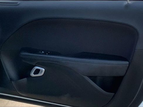 Used 2021 Dodge Challenger SXT w/ Blacktop Package image 19