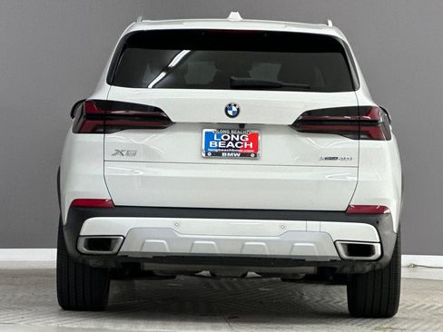 Used 2024 BMW X5 xDrive40i w/ Parking Assistance Package AWD/4WD image 9