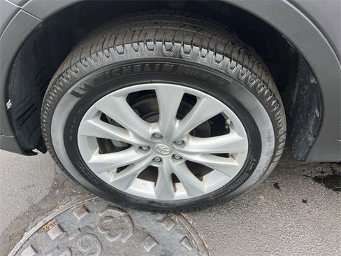 Used 2014 Toyota RAV4 Limited image 10