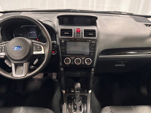 Used 2018 Subaru Forester 2.5i Touring image 10