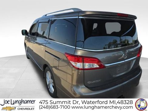 Used 2015 Nissan Quest SL w/ Tow Package FWD image 3