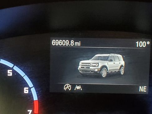 Used 2021 Ford Bronco Sport AWD/4WD image 32