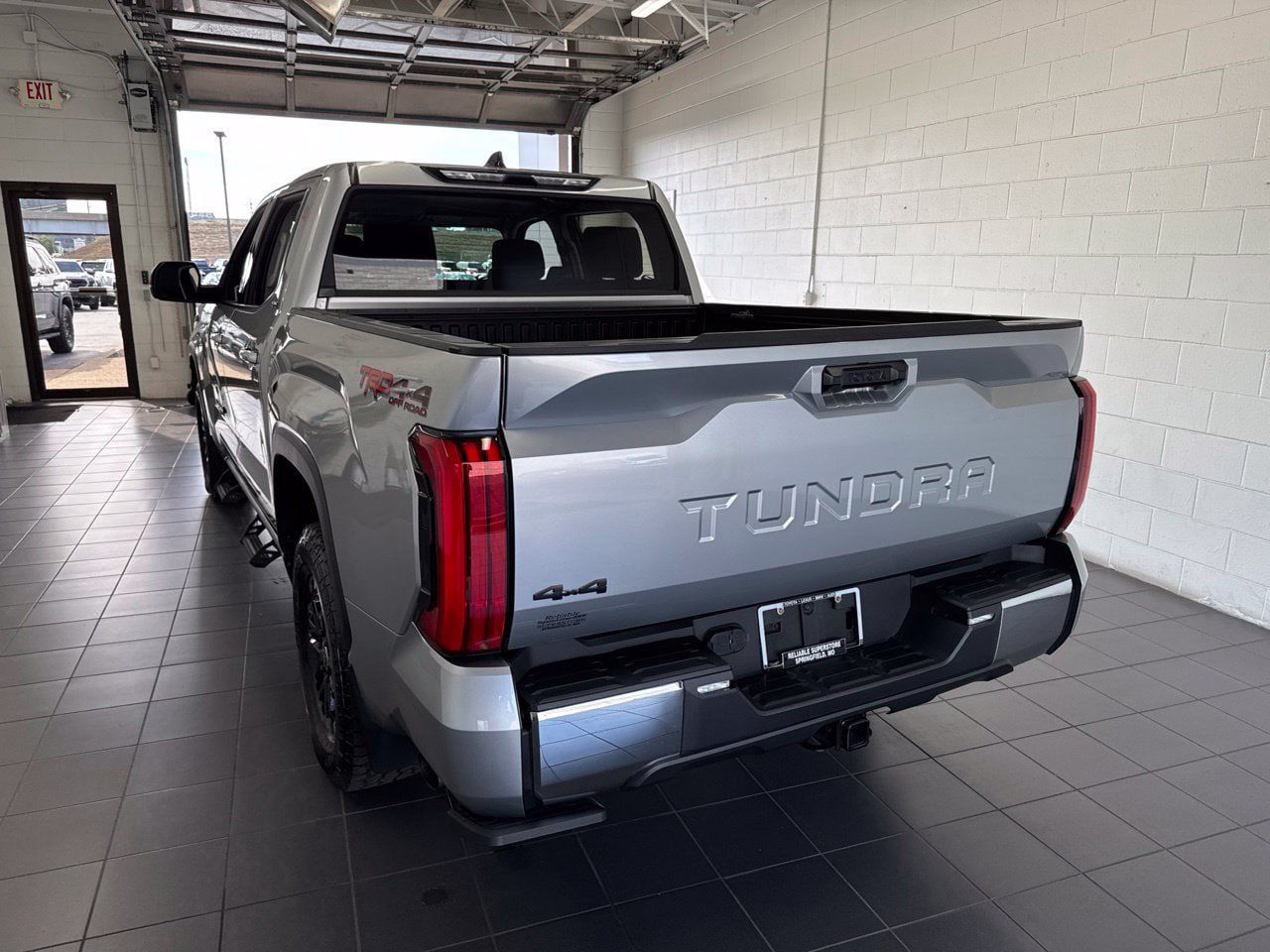 Used 2022 Toyota Tundra SR5 w/ TRD Off-Road Package AWD/4WD image 6