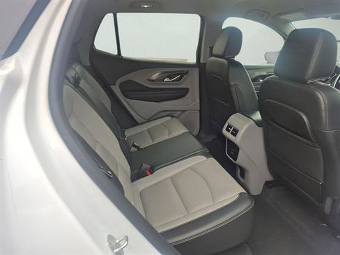 Certified 2023 GMC Terrain SLT image 23