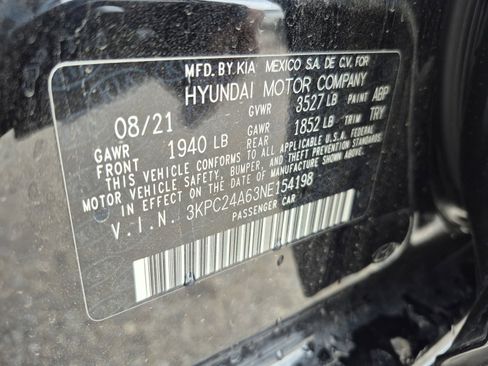 Used 2022 Hyundai Accent SEL w/ Cargo Package FWD image 22