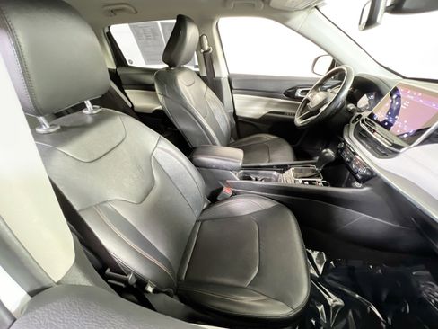 Used 2022 Jeep Compass Limited image 25