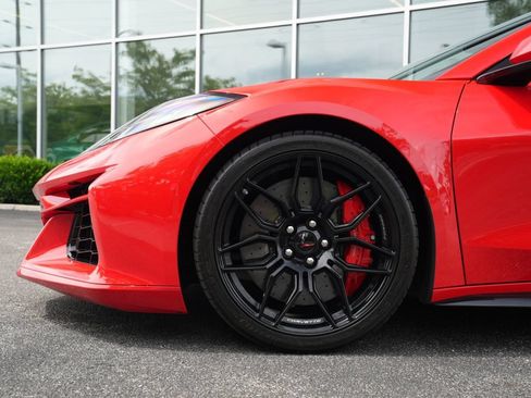Used 2024 Chevrolet Corvette Z06 w/ Stealth Interior Trim Package RWD image 6