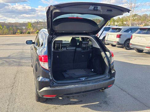 Used 2021 Honda HR-V EX-L image 18